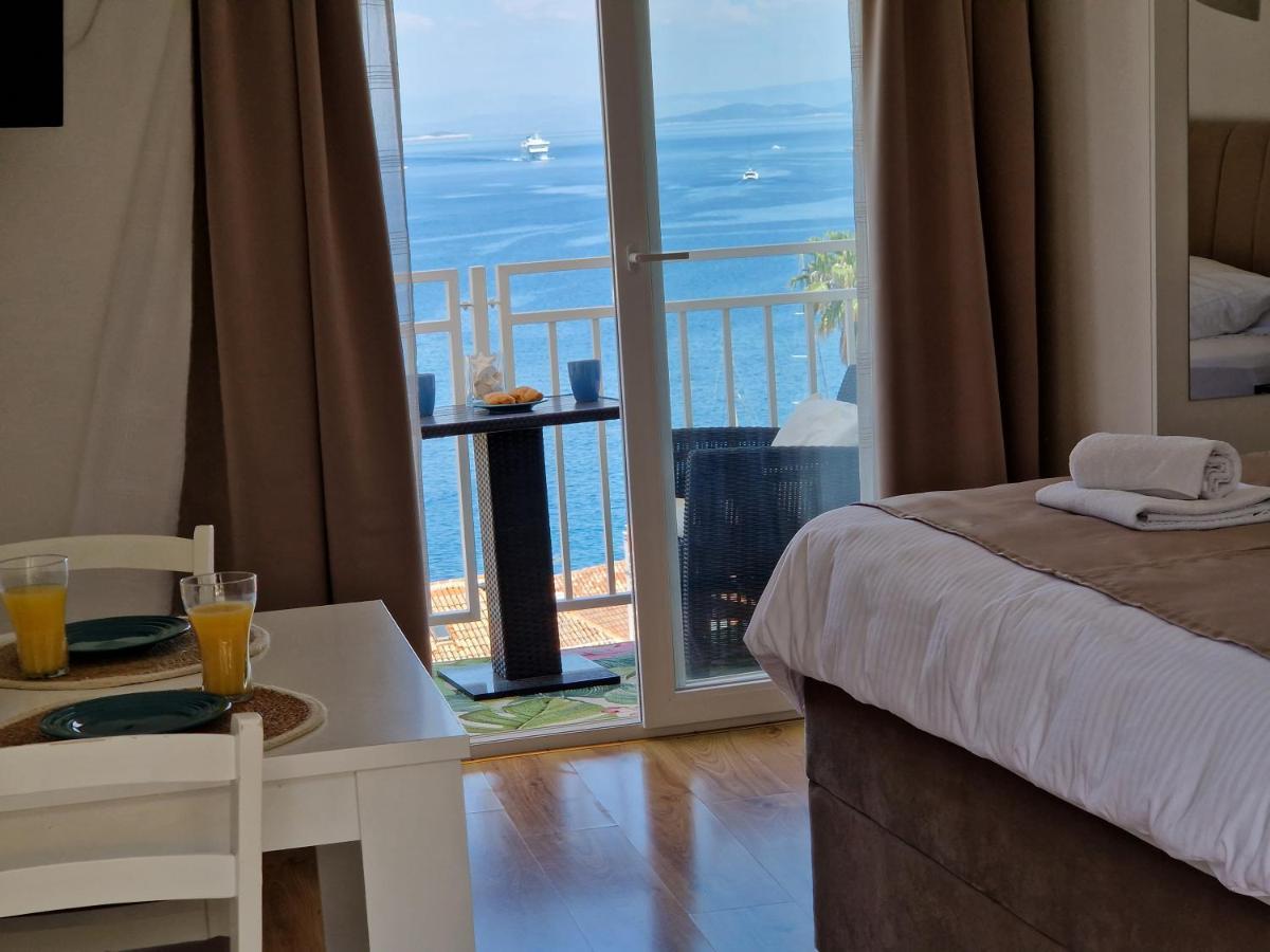 Apartmani Luan Vis Exteriér fotografie