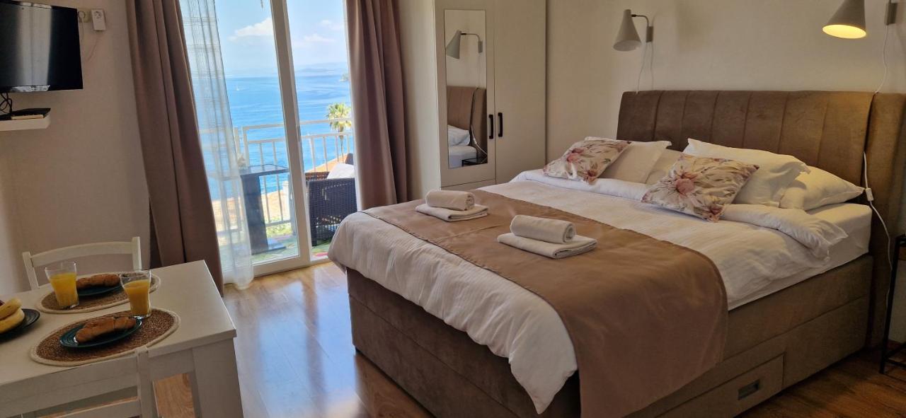 Apartmani Luan Vis Exteriér fotografie